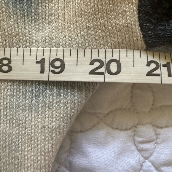 Earthbound Trading Co Tie Die Long Sleeve Thumbhole Size XXL - NWT - Picture 6 of 12